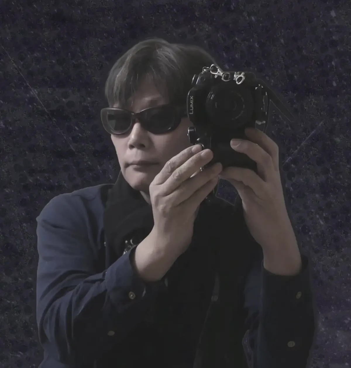 プロフィール